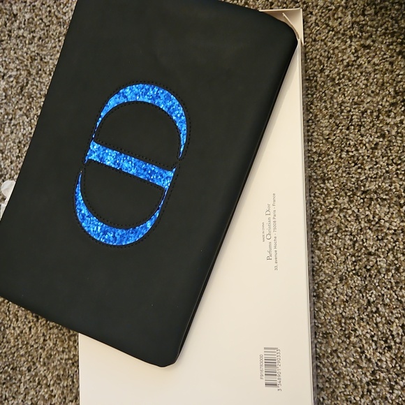 Dior Beauty/Cosmetic Bag - Picture 6 of 6